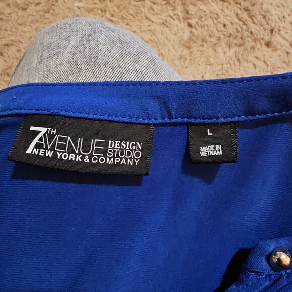 7th Avenue Long Blouse - Picture 8 of 10